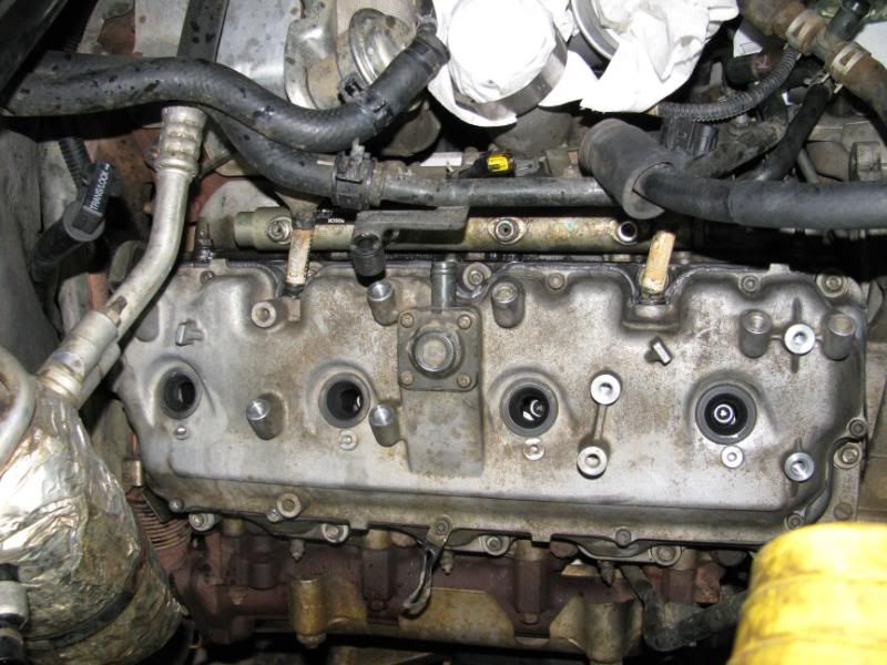 Replacing Duramax LB7 Injectors 0104 tips and hints Page 9 Diesel